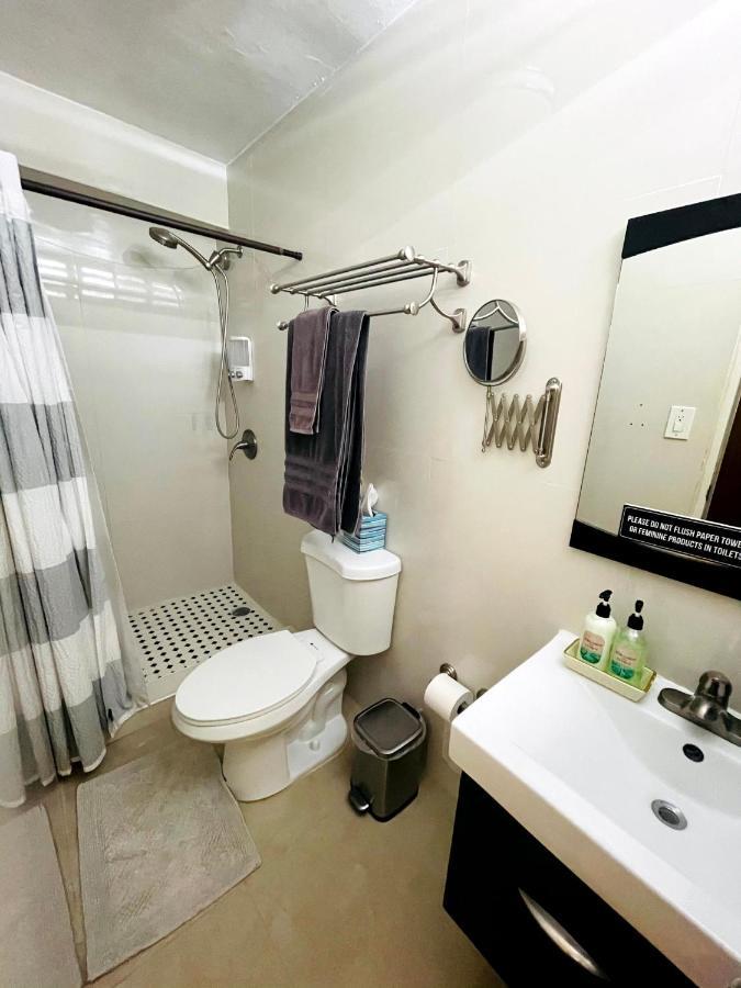 Cozy Studio Retreat With Private Parking And Free Laundry Ponce Zewnętrze zdjęcie